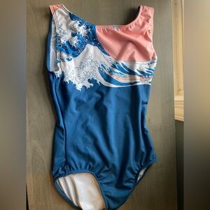 Hokusai’s The Wave Leotard. Cloud and Victory